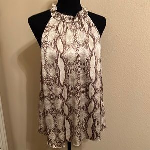 White House Black Market Top